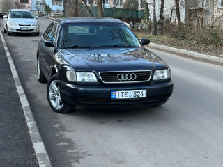 Audi A6 foto 2