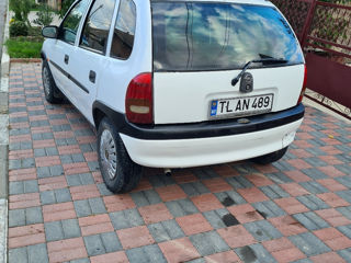 Opel Corsa foto 4