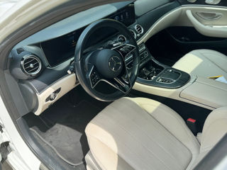 Mercedes E-Class foto 7