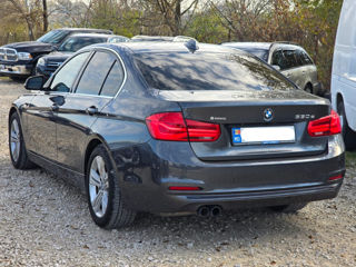 BMW 3 Series foto 2