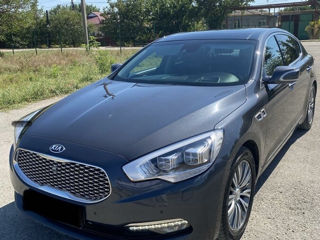 KIA Quoris