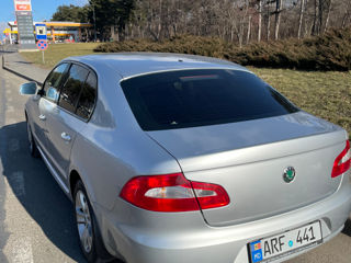 Skoda Superb foto 3