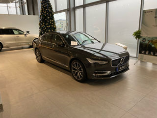 Volvo S90 foto 2