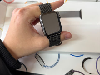 Apple Watch 7 45mm Stainless Steel foto 7