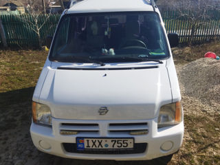 Suzuki Wagon R+ foto 1