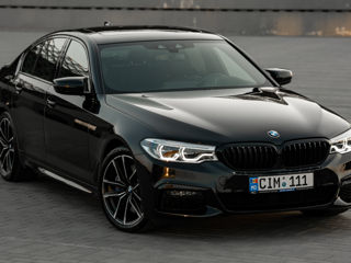 BMW 5 Series foto 18