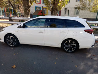 Toyota Auris foto 9