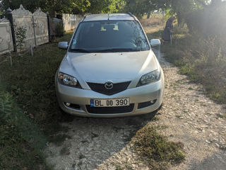 Mazda 2 foto 3