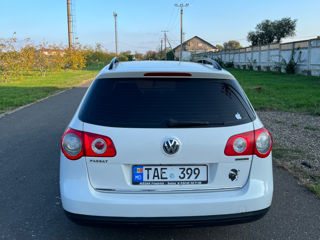 Volkswagen Passat foto 7