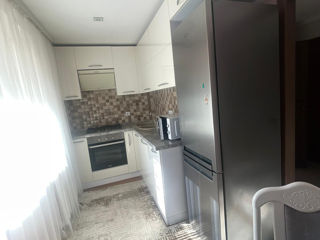 Apartament cu 2 camere, 39 m², Centru, Chișinău foto 2