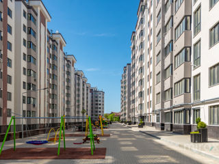 Apartament cu 2 camere, 78 m², Buiucani, Chișinău foto 19