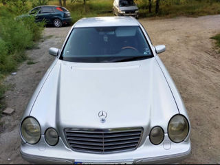 Mercedes E-Class