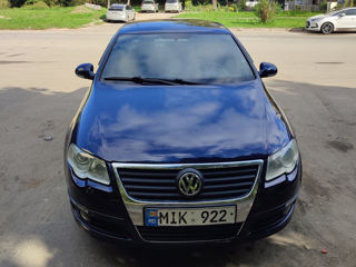 Volkswagen Passat foto 2