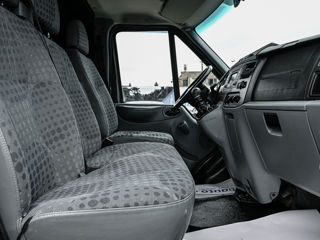 Ford Transit foto 7