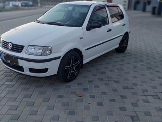 Volkswagen Polo foto 7