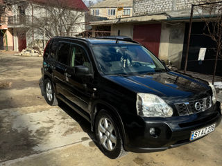 Nissan X-Trail foto 4