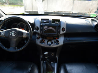 Toyota Rav 4 foto 4