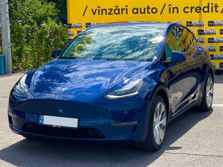 Tesla Model Y foto 6