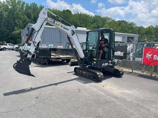 Excavator Bobcat E35 foto 6