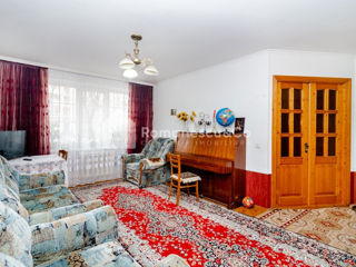Apartament cu 4 camere, 112 m², Botanica, Chișinău foto 11