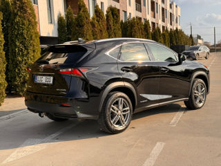 Lexus NX Series foto 2