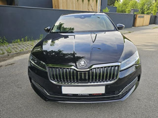 Skoda Superb foto 3