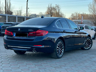 BMW 5 Series foto 4