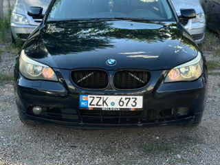 BMW 5 Series foto 1