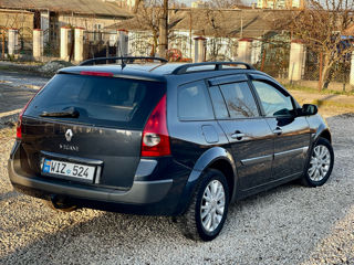 Renault Megane foto 4