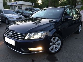 Volkswagen Passat foto 1