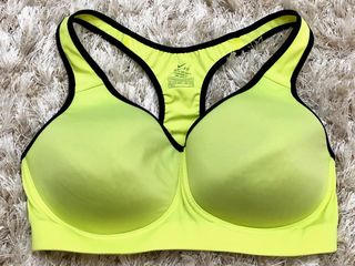 Bustiera Nike XS; Costum de baie XS. Купальник XS, спортивный топ Nike XS foto 1