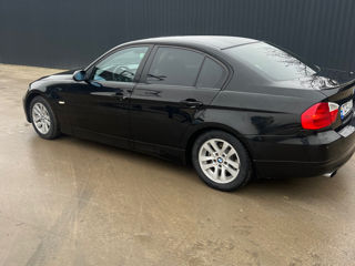 BMW 3 Series foto 3