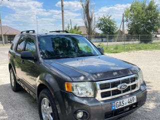 Ford Escape foto 5