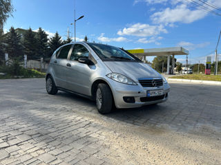 Mercedes A-Class foto 3