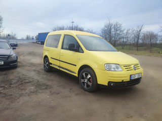 Volkswagen Caddy foto 2