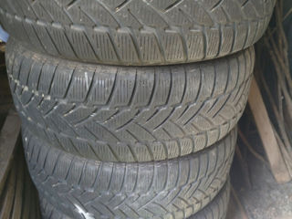 255/55/18 Dunlop foto 2