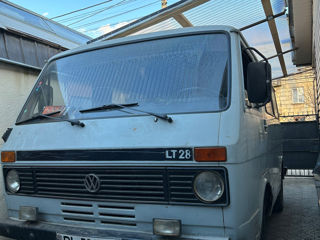 Volkswagen LT28