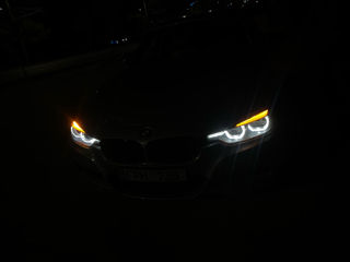 BMW 3 Series foto 4