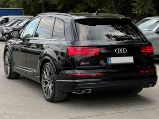 Audi SQ7 foto 10