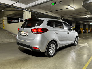 KIA Carens foto 3