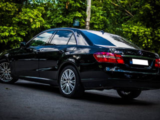 Mercedes E-Class foto 8