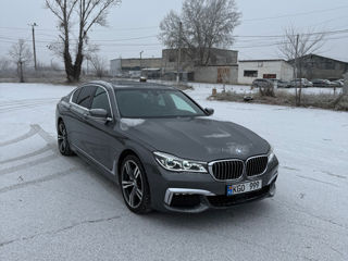 BMW 7 Series foto 2