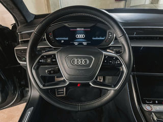 Audi S8 foto 5