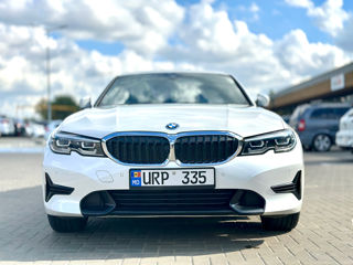 BMW 3 Series foto 2