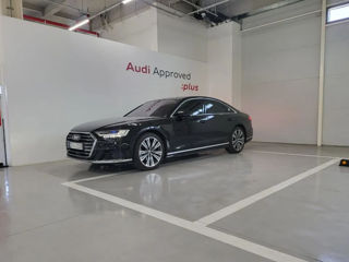 Audi A8 фото 1