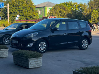 Renault Scenic foto 1