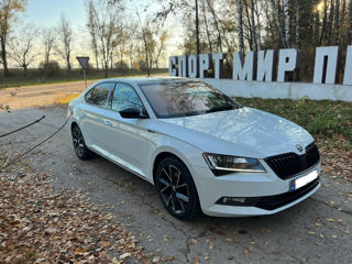 Skoda Superb foto 6