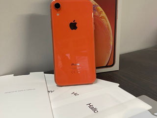 Vând iphone XR