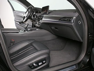 BMW 5 Series foto 5