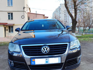 Volkswagen Passat foto 2